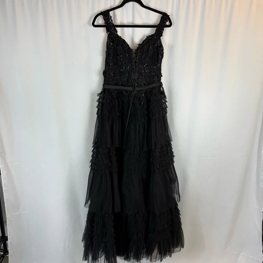 Elegant Black Evening Gown Off-Shoulder Dress Size:M wedding, prom dress
